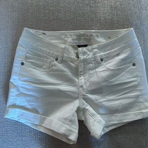 Size 4 American Eagle White Denim Shorts